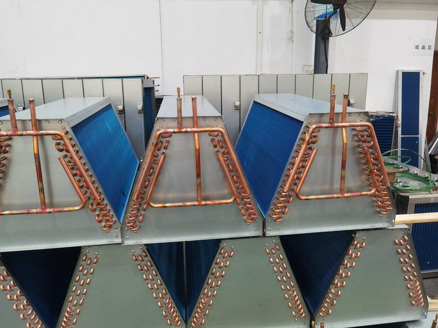 冷水機(jī)冷凝器的作用是什么？